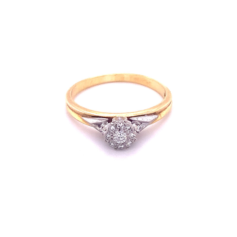 18ct Yellow Gold Diamond Cluster Ring