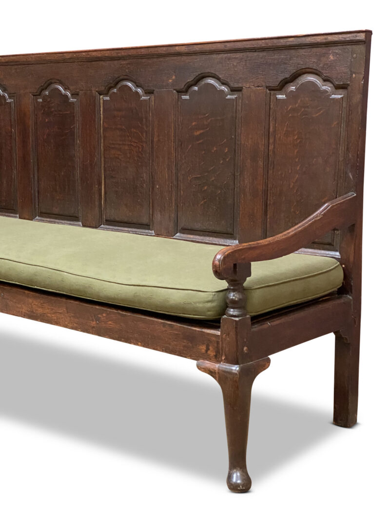 18th Century English Oak Settee, c.1780