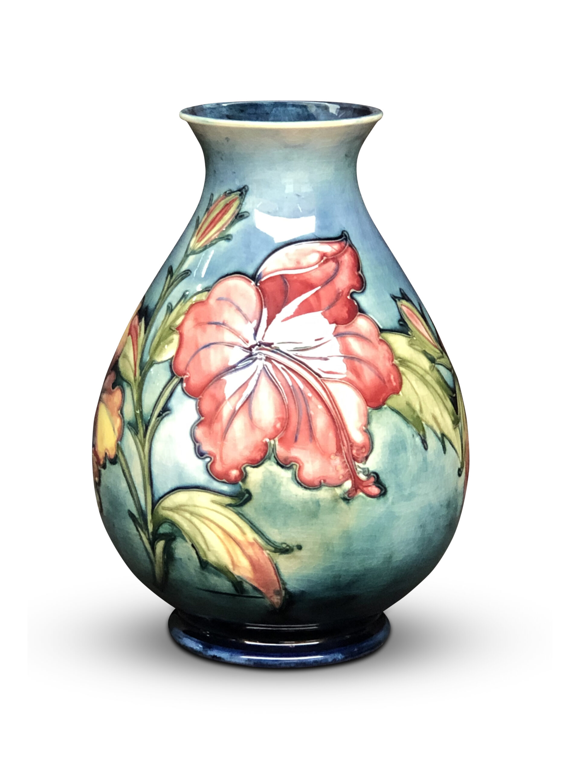 SM10704 MoorcroftHibiscus Vase scaled