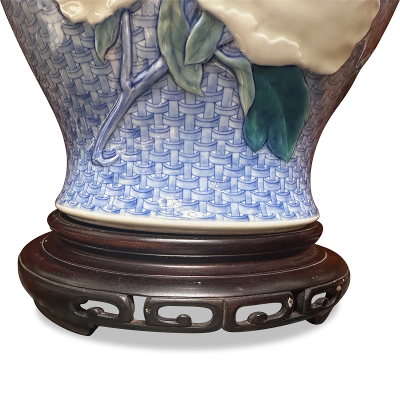 Korean floral blue and white vase early 20th century