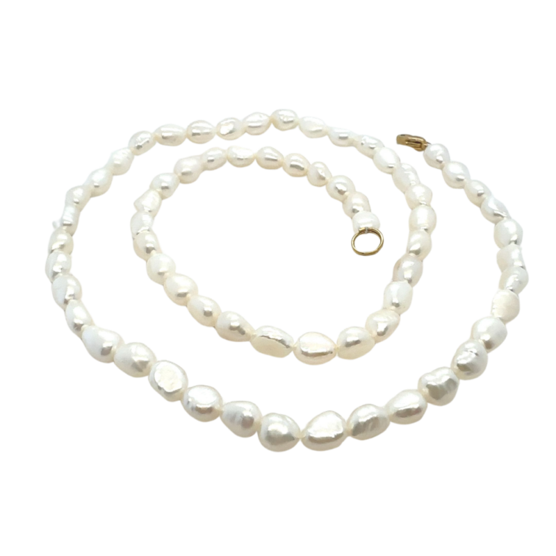 baroque pearl necklace