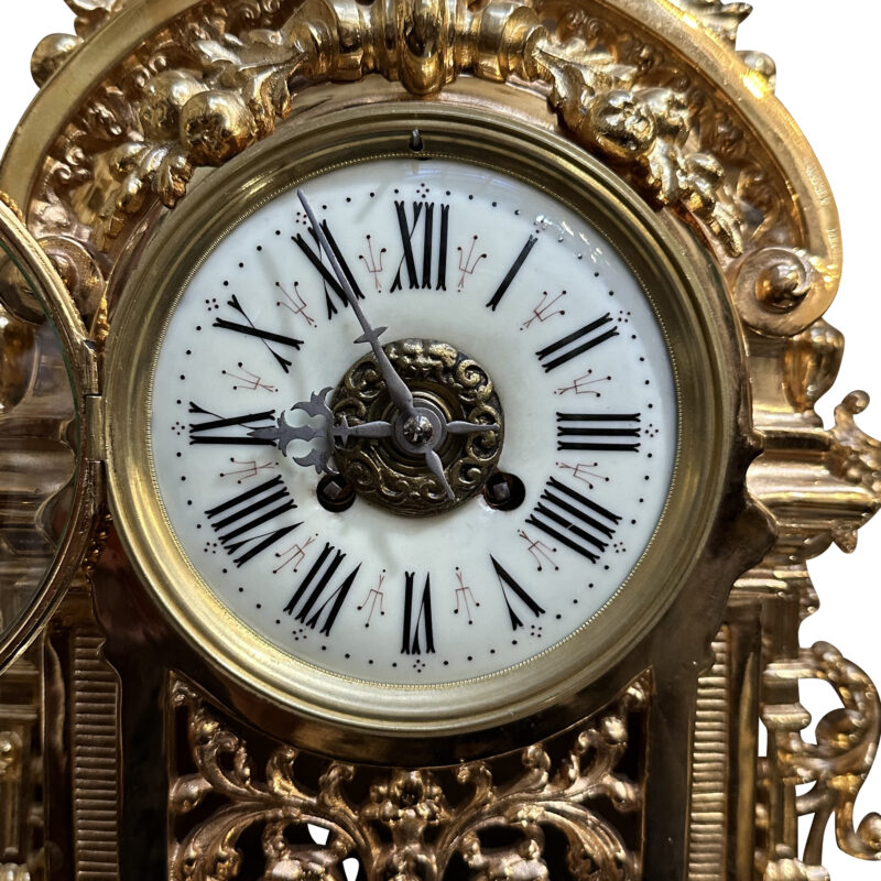 19th century French gilt garniture