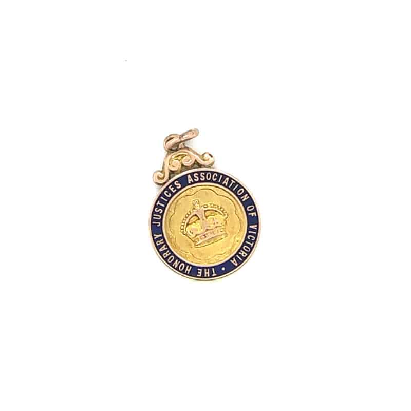 15ct Justice of the peace pendant_1