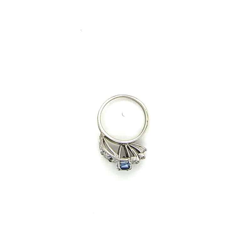 18ct gold sapphire and diamond fancy ring_1