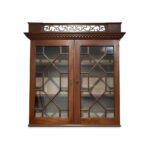 Georgian mahogany two door hanging cabinet c.1820
