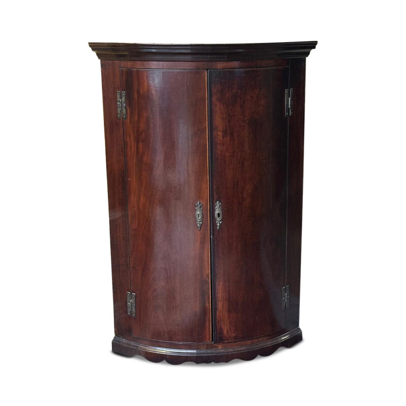 Georgian wall cabinet