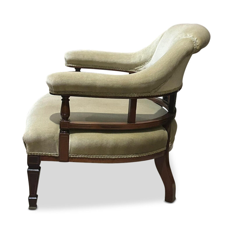 Walnut sheraton style tub chair