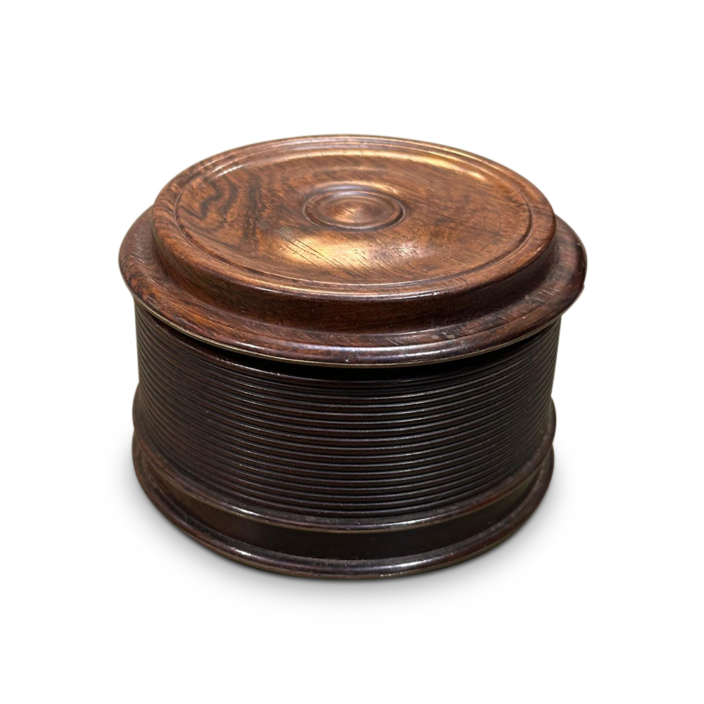 Georgian style turned round lidded box c.1880