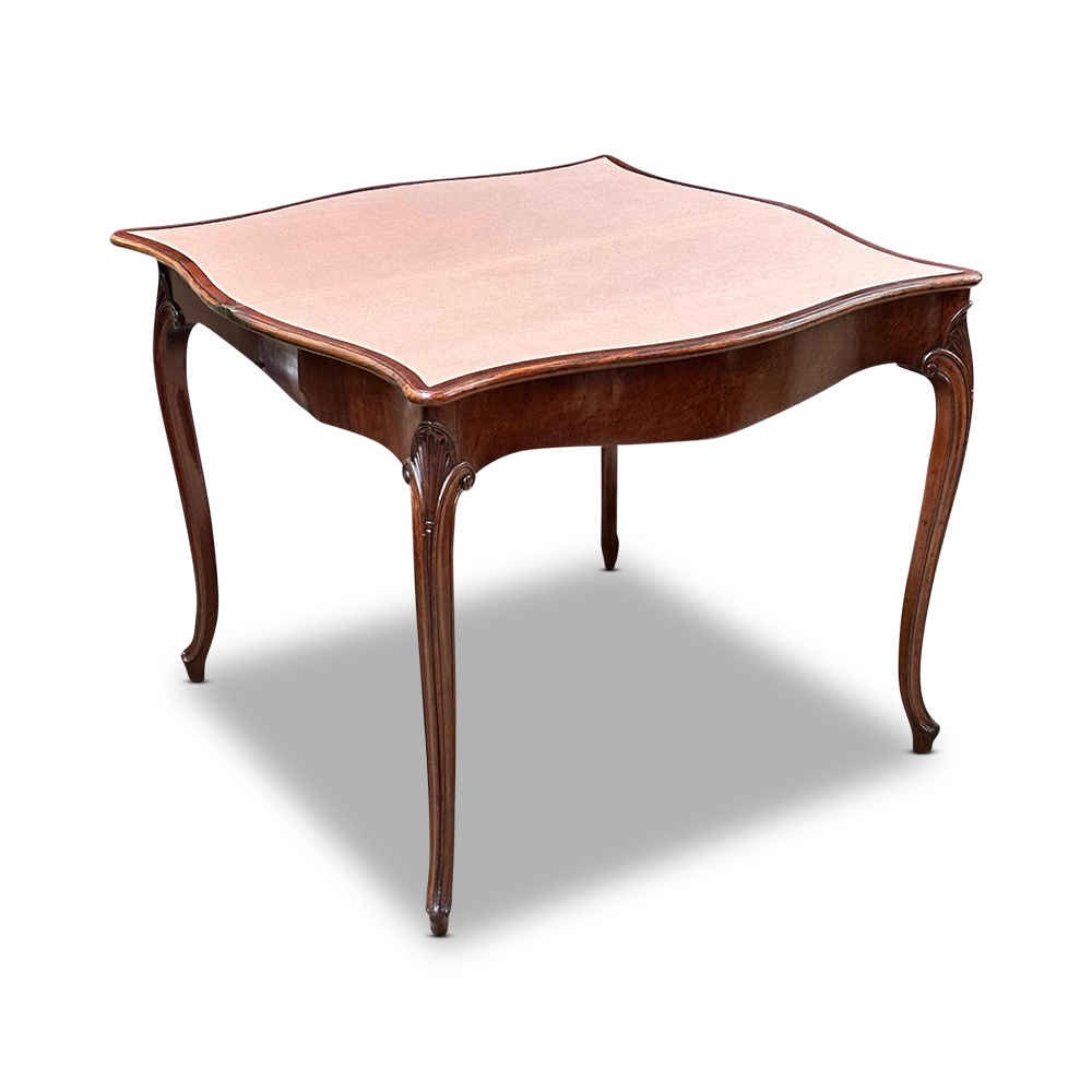 18th century Hepplewhite plum pudding mahogany serpentine fold over card table by H. Tibbats c.1780