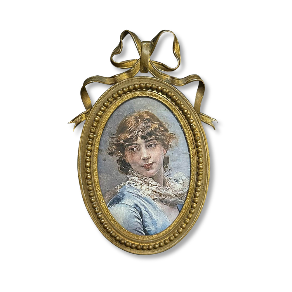 Antique French gilt oval picture frame c.1900