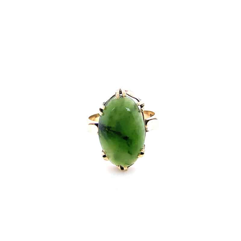 9ct yellow gold jade cabochon nephrite ring