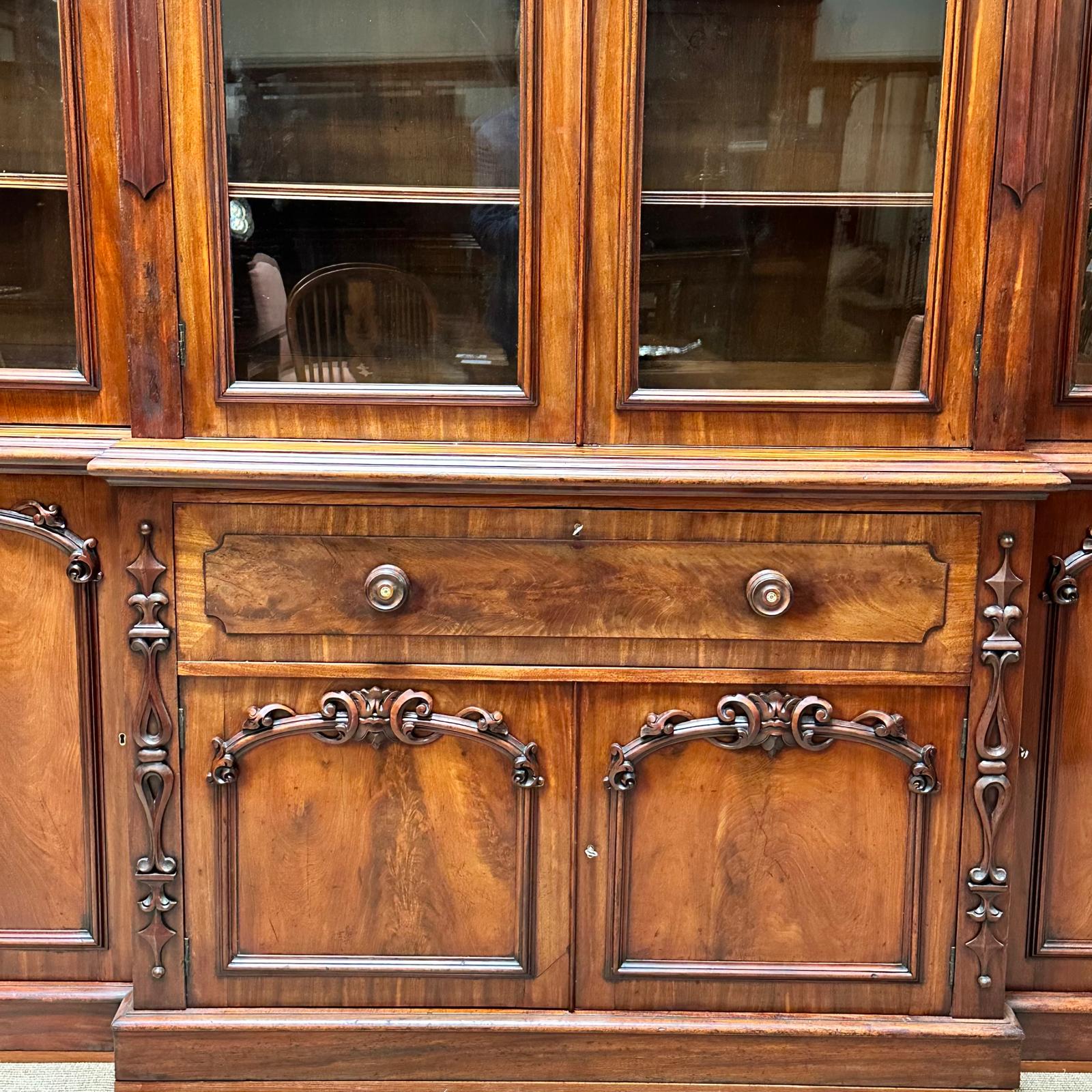 William IV Mahogany 4 Door Breakfront Secretaire Bookcase. c.1840