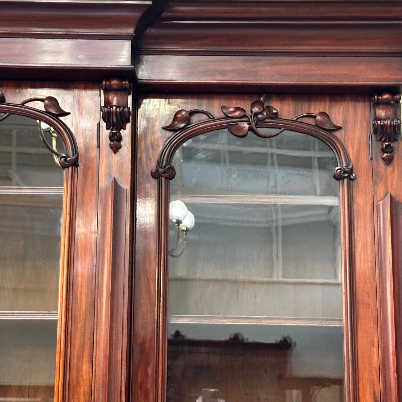 William IV Mahogany 4 Door Breakfront Secretaire Bookcase. c.1840