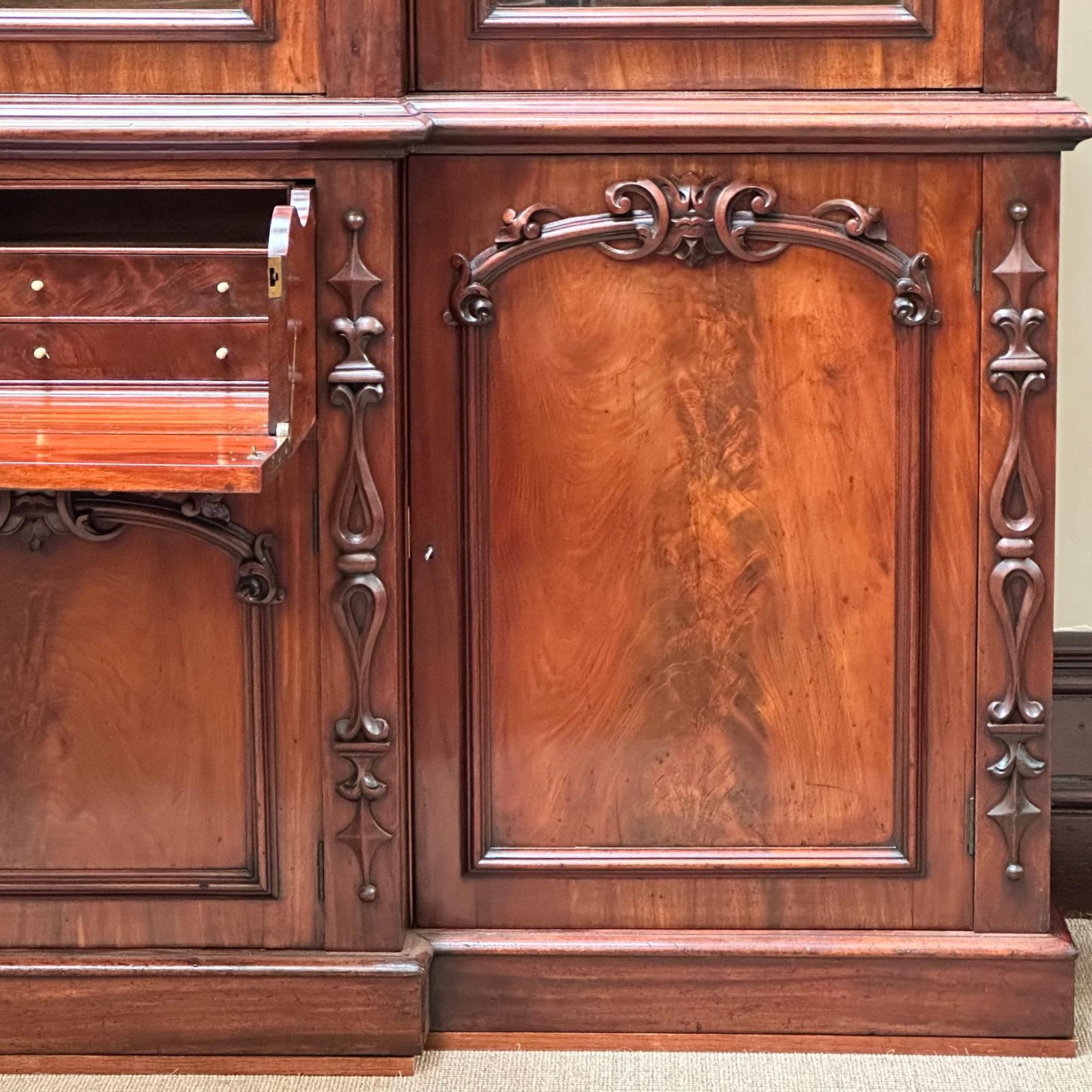 William IV Mahogany 4 Door Breakfront Secretaire Bookcase. c.1840