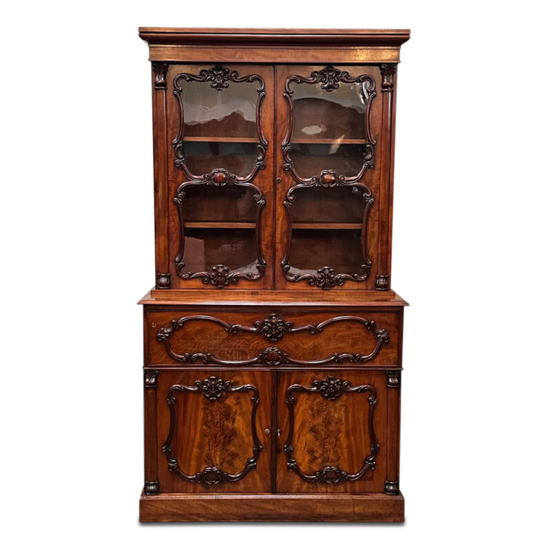 Superb William IV 2 section mahogany secretaire c.1830