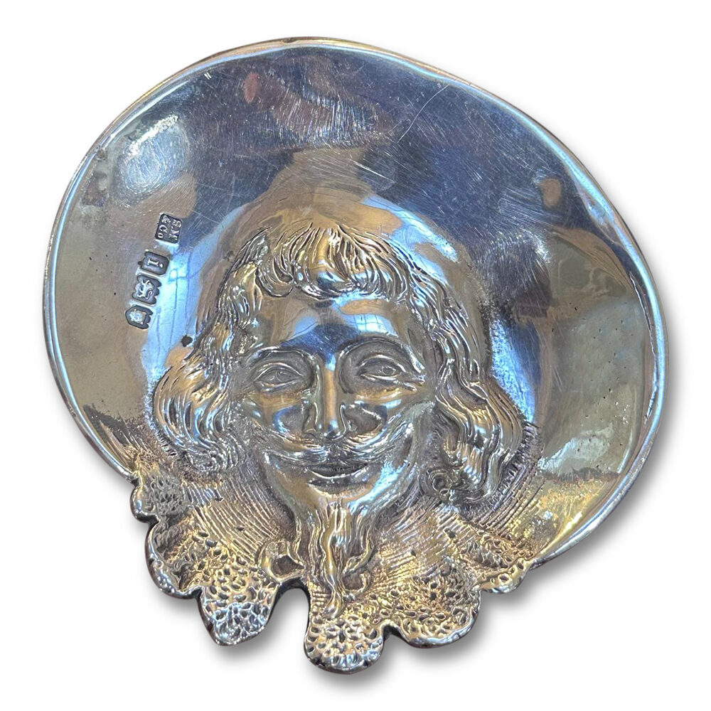 Sterling silver pin dish of King Charles 1st by Sampson Mordan c.1904