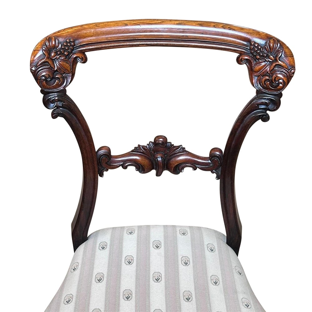 Superb set 6 English rosewood dining chairs with carved backs and cabriole legs c.1850