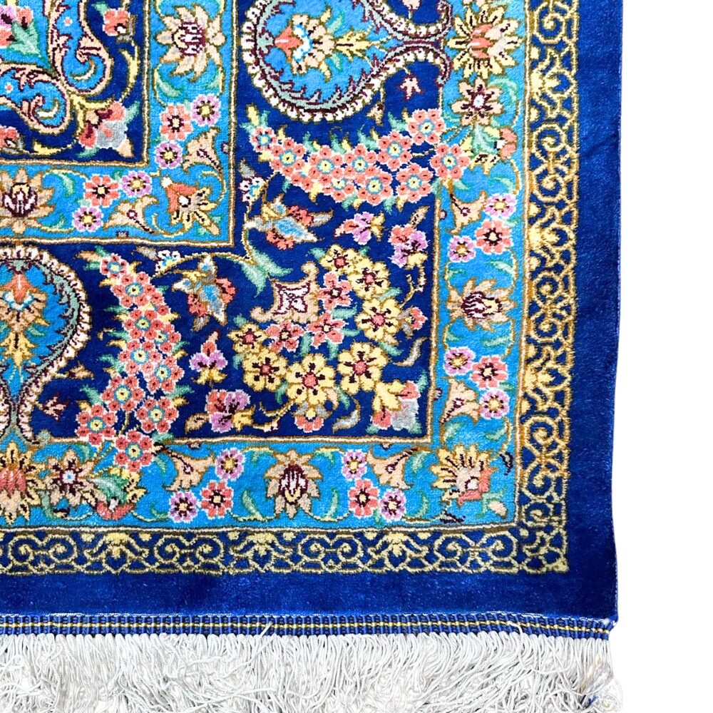 Iran Qamar Saadi Poet Qum Persian Carpet signature 130 x 167cm