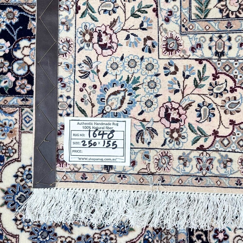 Nain Persian carpet 155 x 255cm