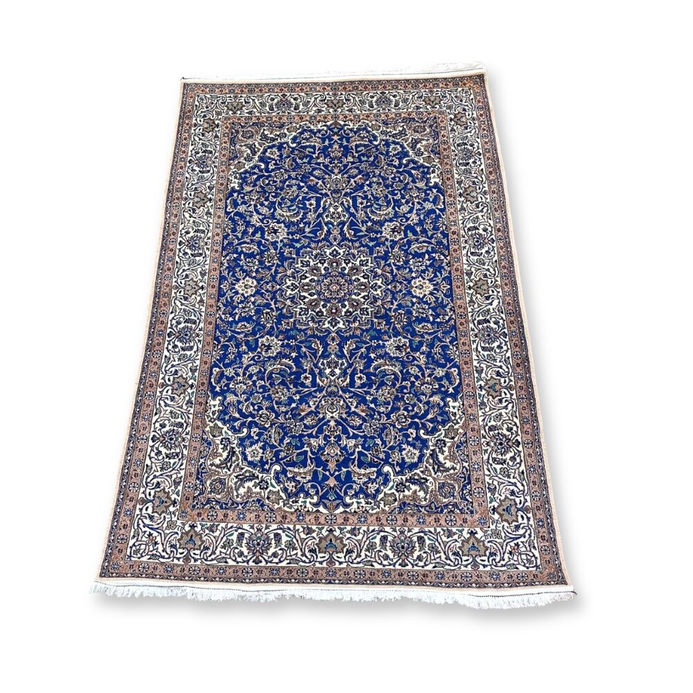 Nain Persian carpet 160 x 253cm