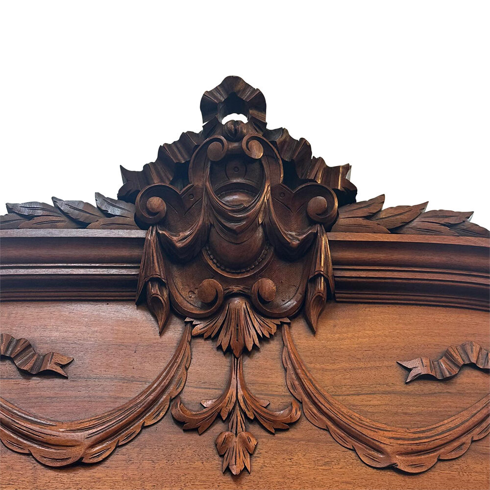 Louis XV style French walnut 2 door display armoire c.1890