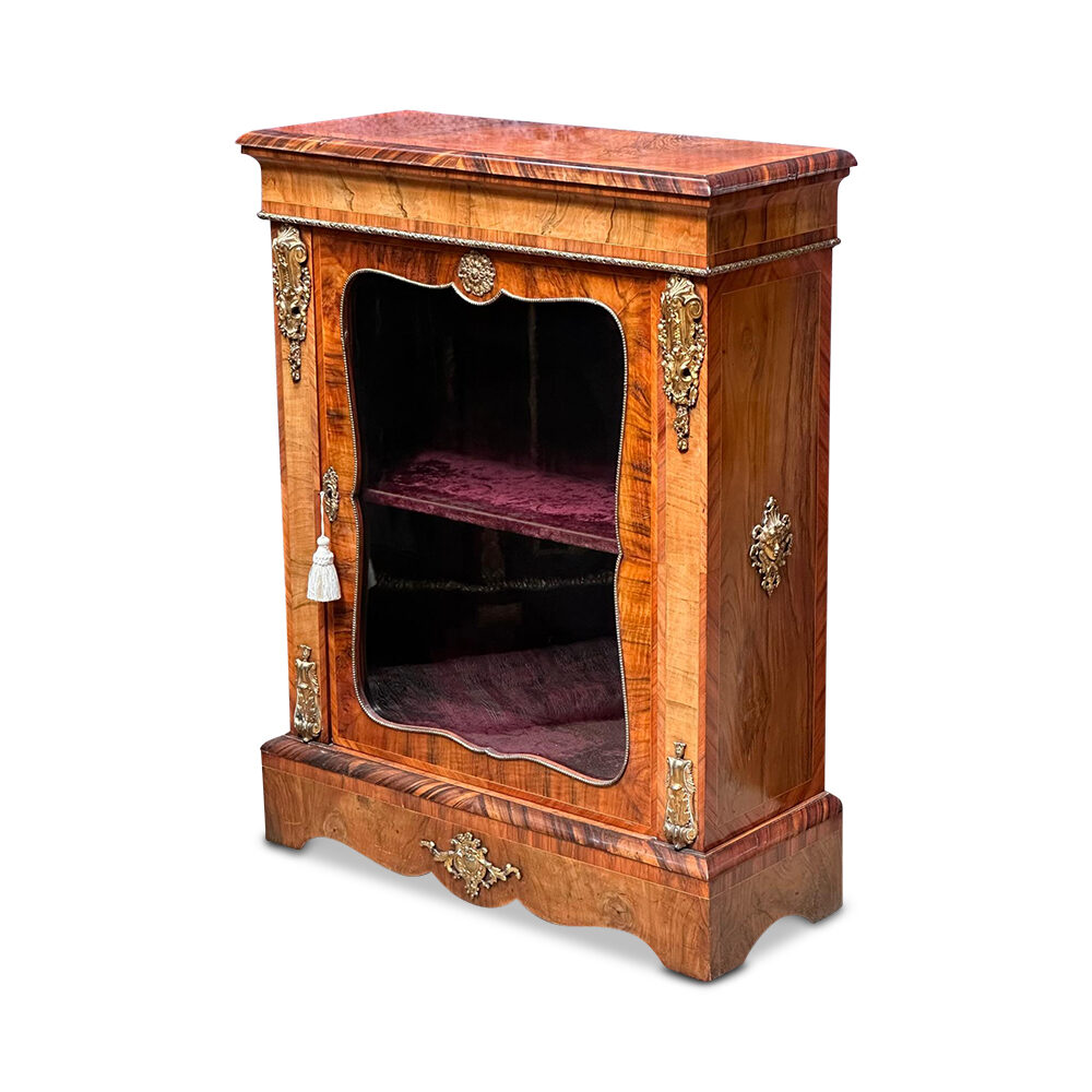 19th century French walnut single door display cabinet with crossbanding and gilt bronze mounts c.1870